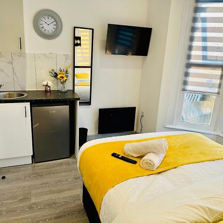 Comfy Guest House Λονδίνο Εξωτερικό φωτογραφία