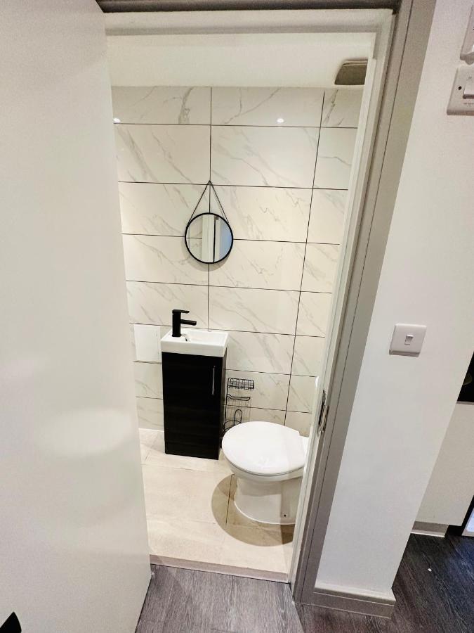 Comfy Guest House Λονδίνο Εξωτερικό φωτογραφία