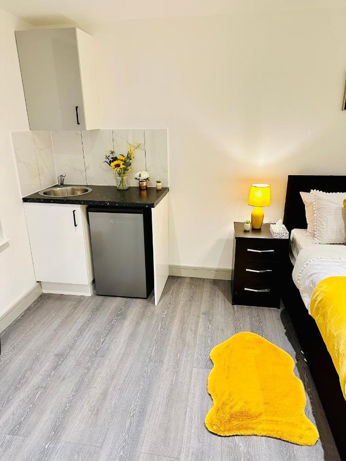 Comfy Guest House Λονδίνο Εξωτερικό φωτογραφία