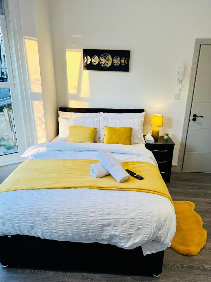 Comfy Guest House Λονδίνο Εξωτερικό φωτογραφία