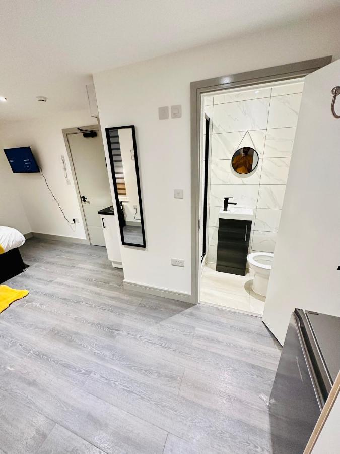 Comfy Guest House Λονδίνο Εξωτερικό φωτογραφία