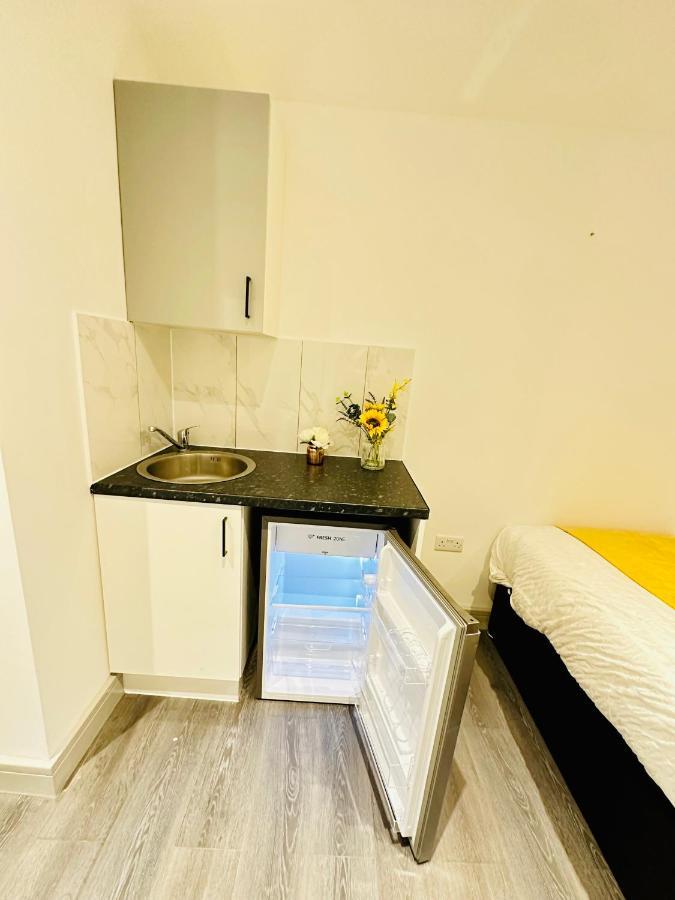 Comfy Guest House Λονδίνο Εξωτερικό φωτογραφία