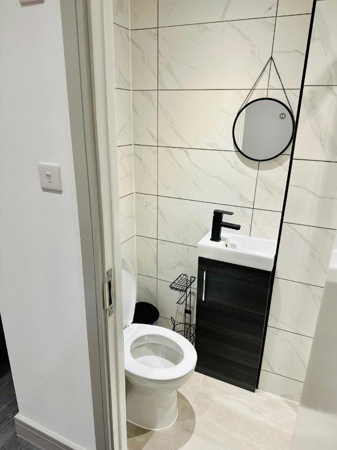 Comfy Guest House Λονδίνο Εξωτερικό φωτογραφία