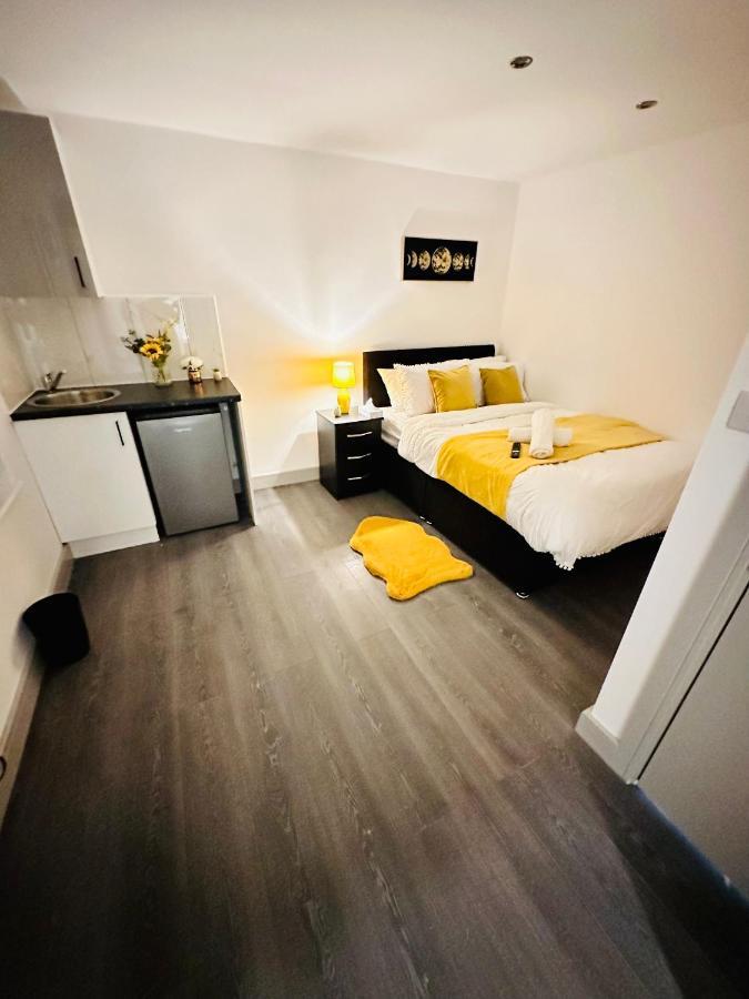 Comfy Guest House Λονδίνο Εξωτερικό φωτογραφία