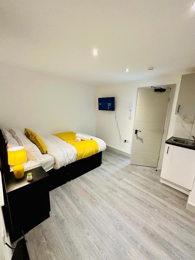 Comfy Guest House Λονδίνο Εξωτερικό φωτογραφία